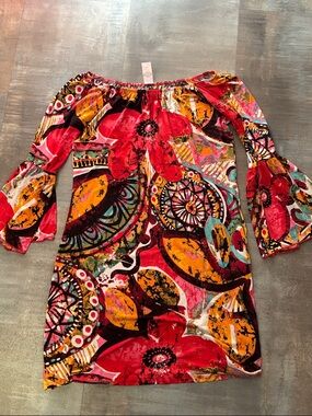 Off-Shoulder Floral Print Mini Dress in Red